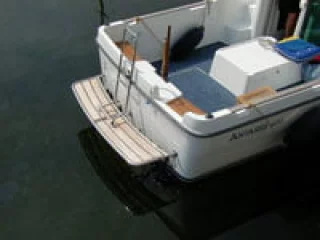 Båtsystem PM1803530 uimataso moottoriveneelle
