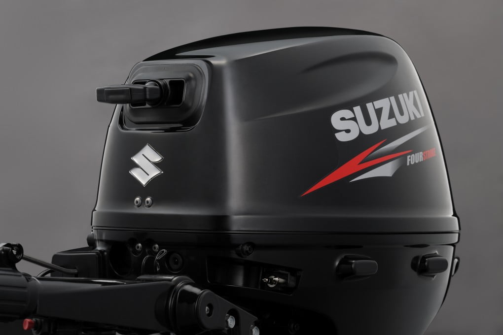 Suzuki DF15AES EFI perämoottori, lyhytrikinen, sähkökäynnisteinen
